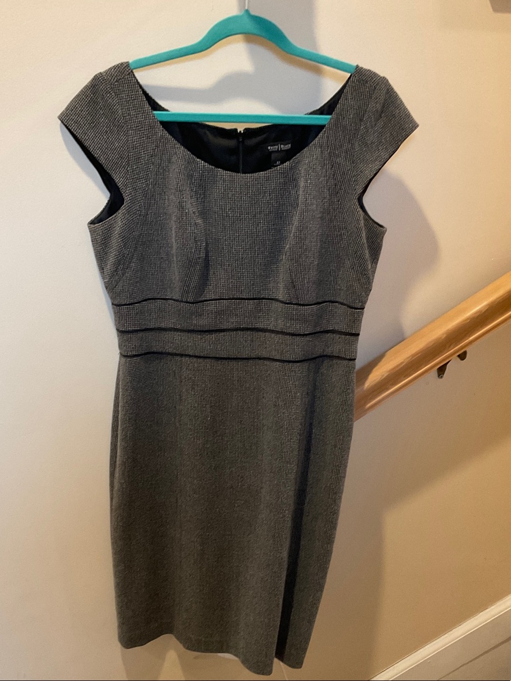Ann Taylor Gray Cap Sleeve Midi Sheath Dress